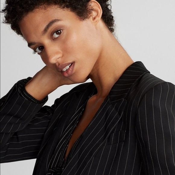 NWOT Express Black White Pinstripe Boyfriend Blazer Jacket - Picture 2 of 8